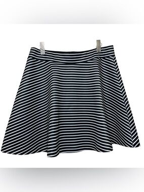 Apt. 9 Black & White Striped Swing Skirt Sz L Nautical Pull On Neoprene Coastal